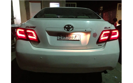 Фонари задние Toyota Camry V40