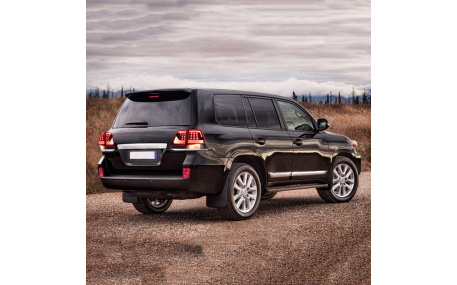 Фонари задние Toyota Land Cruiser 200