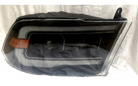 Фары передние Dodge Ram