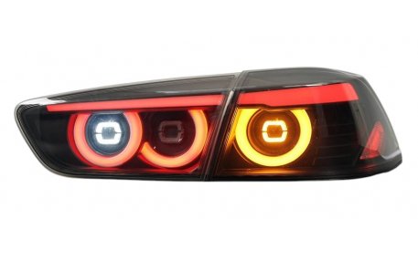 Фонари задние Mitsubishi Lancer X