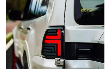 Фонари задние Mitsubishi Pajero Wagon 4