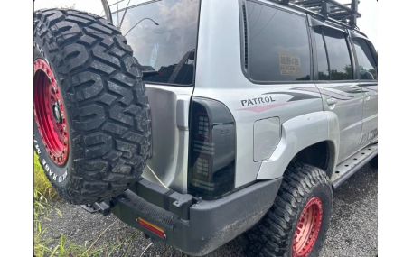 Фонари задние Nissan Patrol Y61 2004-2008