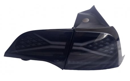 Фонари задние Tesla Model 3