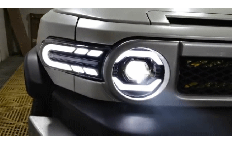 Фары передние Toyota FJ Cruiser