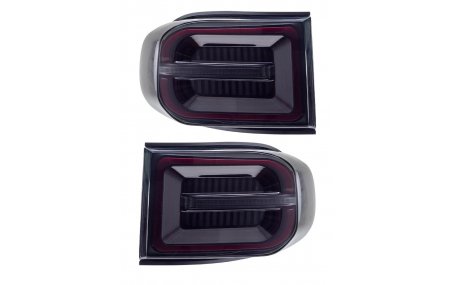 Фонари задние Toyota FJ Cruiser