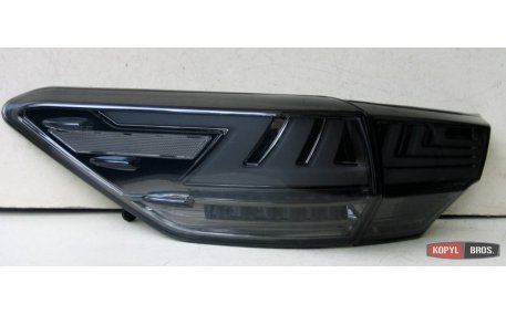 Фонари задние Toyota Highlander