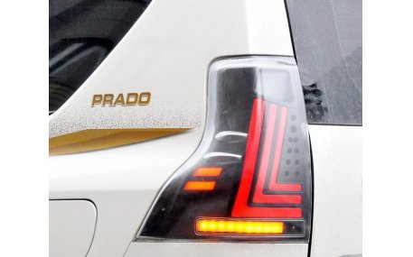 Фонари задние Toyota Land Cruiser Prado 150 2009-2017