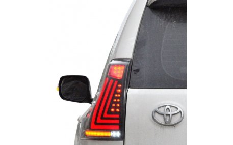 Фонари задние Toyota Land Cruiser Prado 150 2009-2017