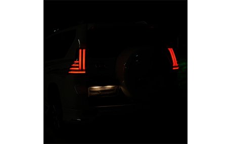 Фонари задние Toyota Land Cruiser Prado 150 2017-2023