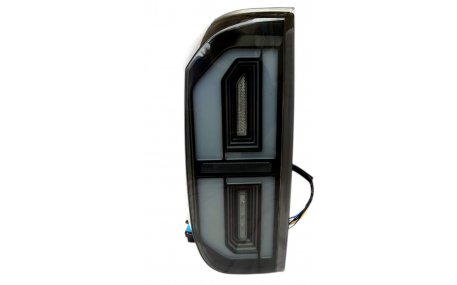 Фонари задние Toyota Tundra 2014-2021