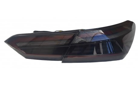 Фонари задние Toyota Camry V70