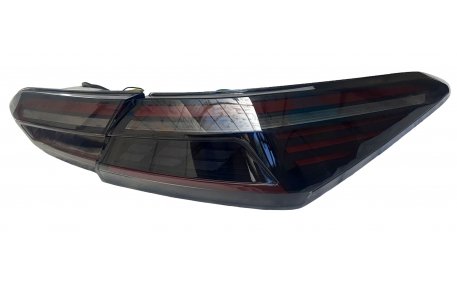 Фонари задние Toyota Camry V70