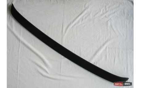 Спойлер Toyota Camry V70