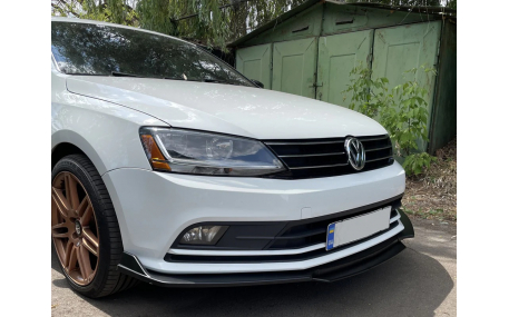 Универсальная накладка переднего бампера