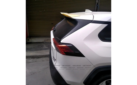 Спойлер Toyota RAV4