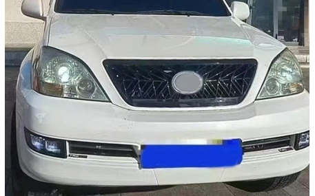 Решетка радиатора Lexus GX470