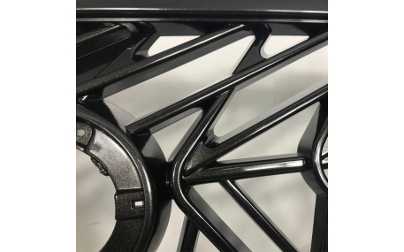 Решетка радиатора Toyota Land Cruiser 100 2003-2007