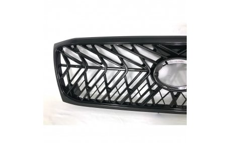 Решетка радиатора Toyota Land Cruiser 100 2003-2007