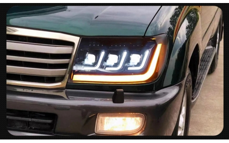 Фары передние Toyota Land Cruiser 100 2005-2007