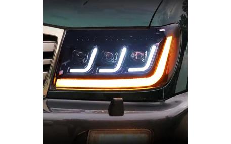 Фары передние Toyota Land Cruiser 100 2005-2007