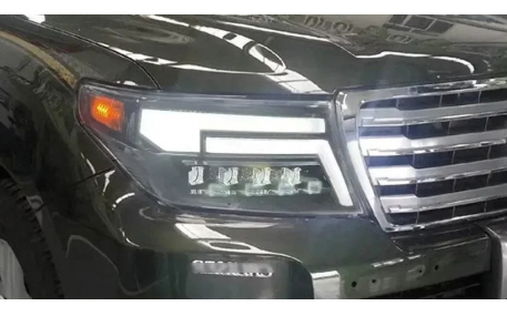 Фары передние Toyota Land Cruiser 200