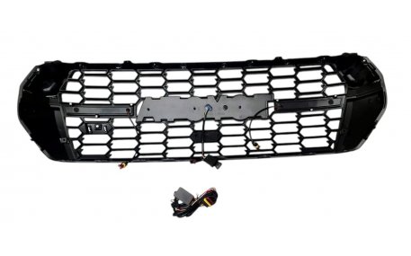 Решетка радиатора Toyota Land Cruiser 200