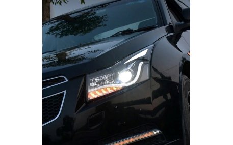 Фары передние Chevrolet Cruze