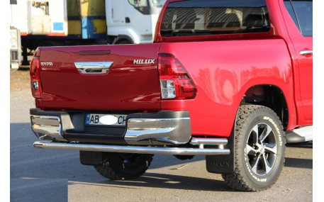 Защита задняя Toyota Hilux