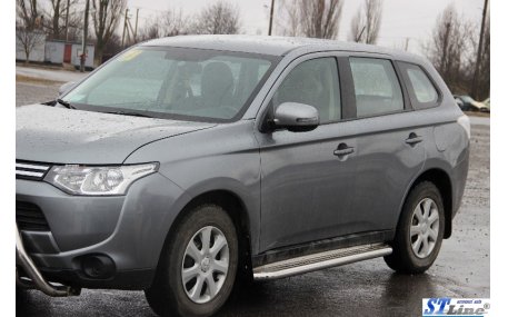 Подножки Mitsubishi Outlander