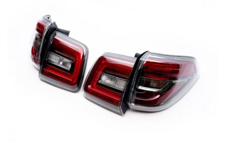 Фонари задние Nissan Armada