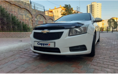 Дефлектор капота Chevrolet Cruze 