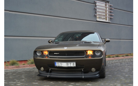 Накладка передняя Dodge Challenger