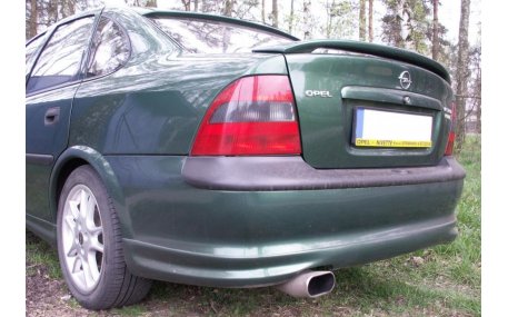 Накладка задняя Opel Vectra B