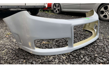 Бампер передний Skoda Fabia