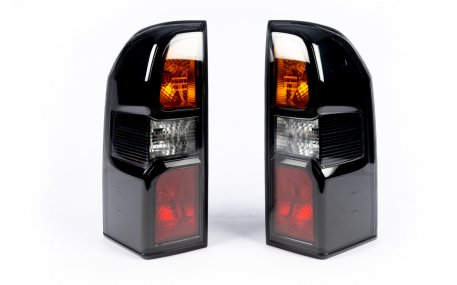 Фонари задние Nissan Patrol Y61 2004-2008