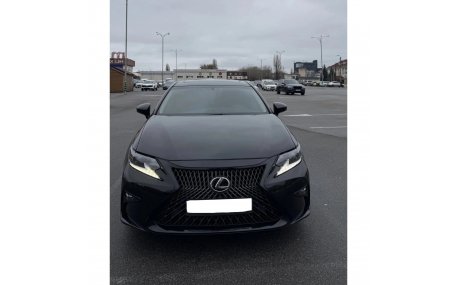 Решетка радиатора Lexus ES 2015-2018