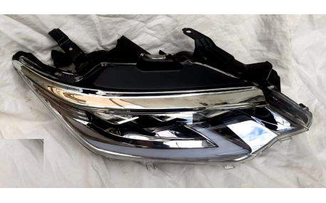 Фары передние Toyota Camry V55