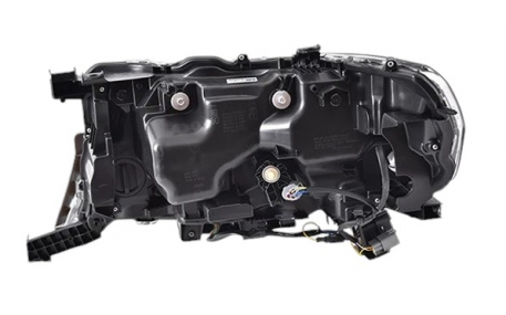 Фары передние Toyota Land Cruiser 200