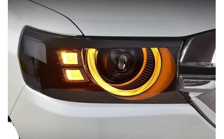 Фары передние Toyota Land Cruiser 200
