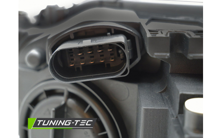 Фара передняя Audi A4 B8 2012-2015