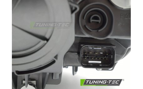 Фара передняя BMW 3 F30 2011-2015