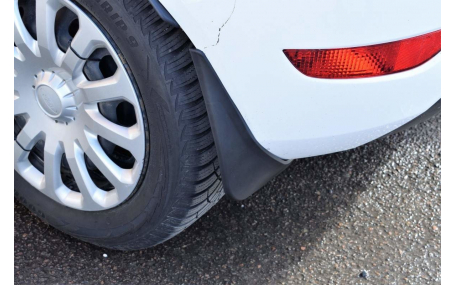 Брызговики Ford Fiesta