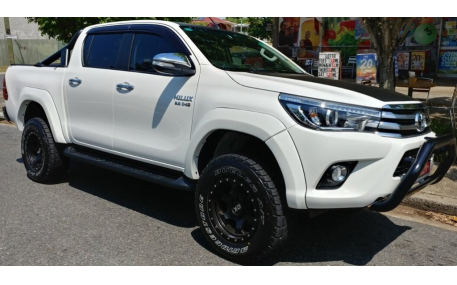 Арки Toyota Hilux