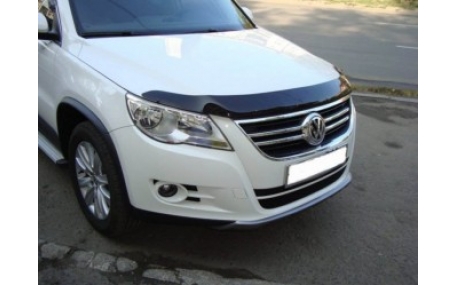 Дефлектор капота Volkswagen Tiguan