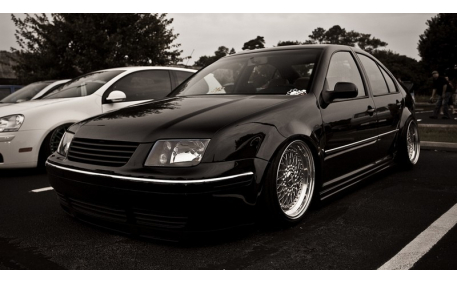 Решетка радиатора Volkswagen Bora