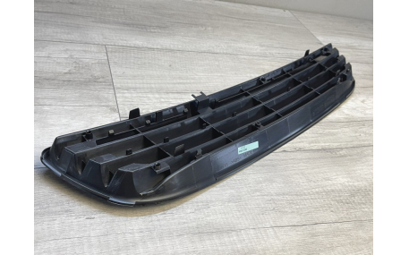 Решетка радиатора Opel Zafira A