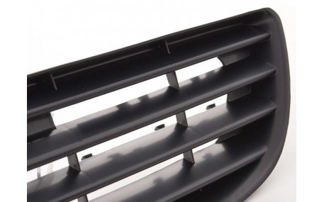 Решетка радиатора Opel Zafira A