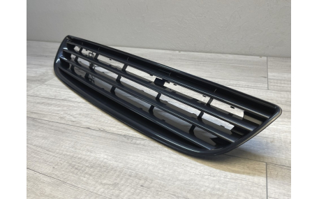 Решетка радиатора Opel Zafira A