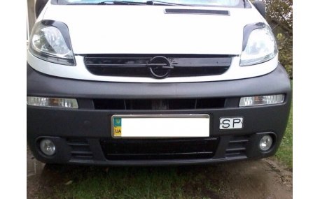 Зимняя накладка на решетку Opel Vivaro