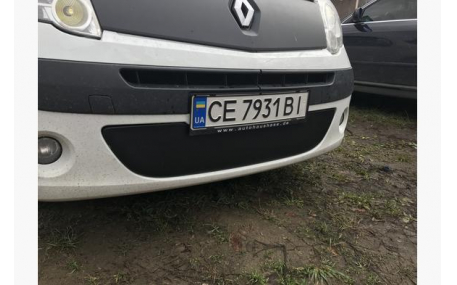 Зимняя накладка на решетку Renault Kangoo